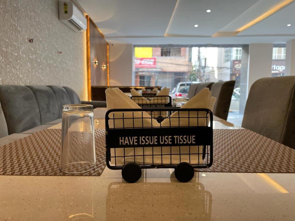 Hotel Santoor Varanasi Dış mekan fotoğraf