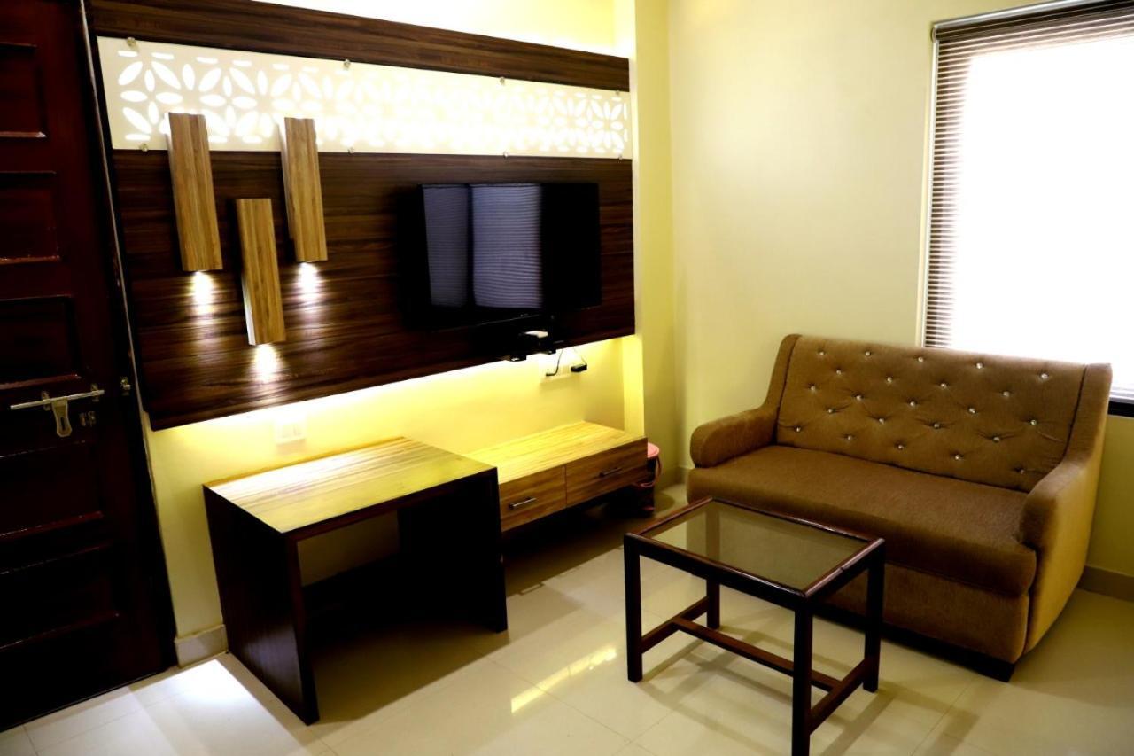 Hotel Santoor Varanasi Dış mekan fotoğraf