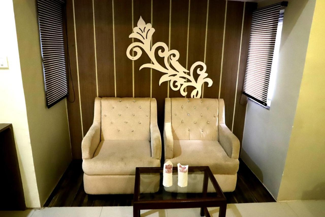 Hotel Santoor Varanasi Dış mekan fotoğraf