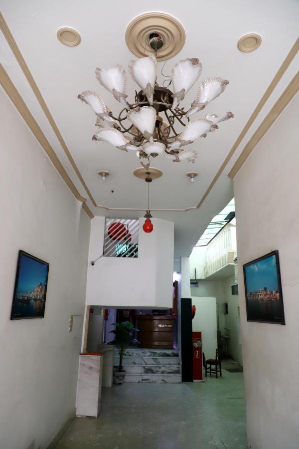 Hotel Santoor Varanasi Dış mekan fotoğraf